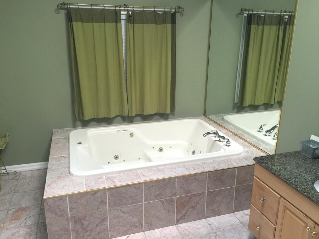 Grey Rose Suites Hanover エクステリア 写真