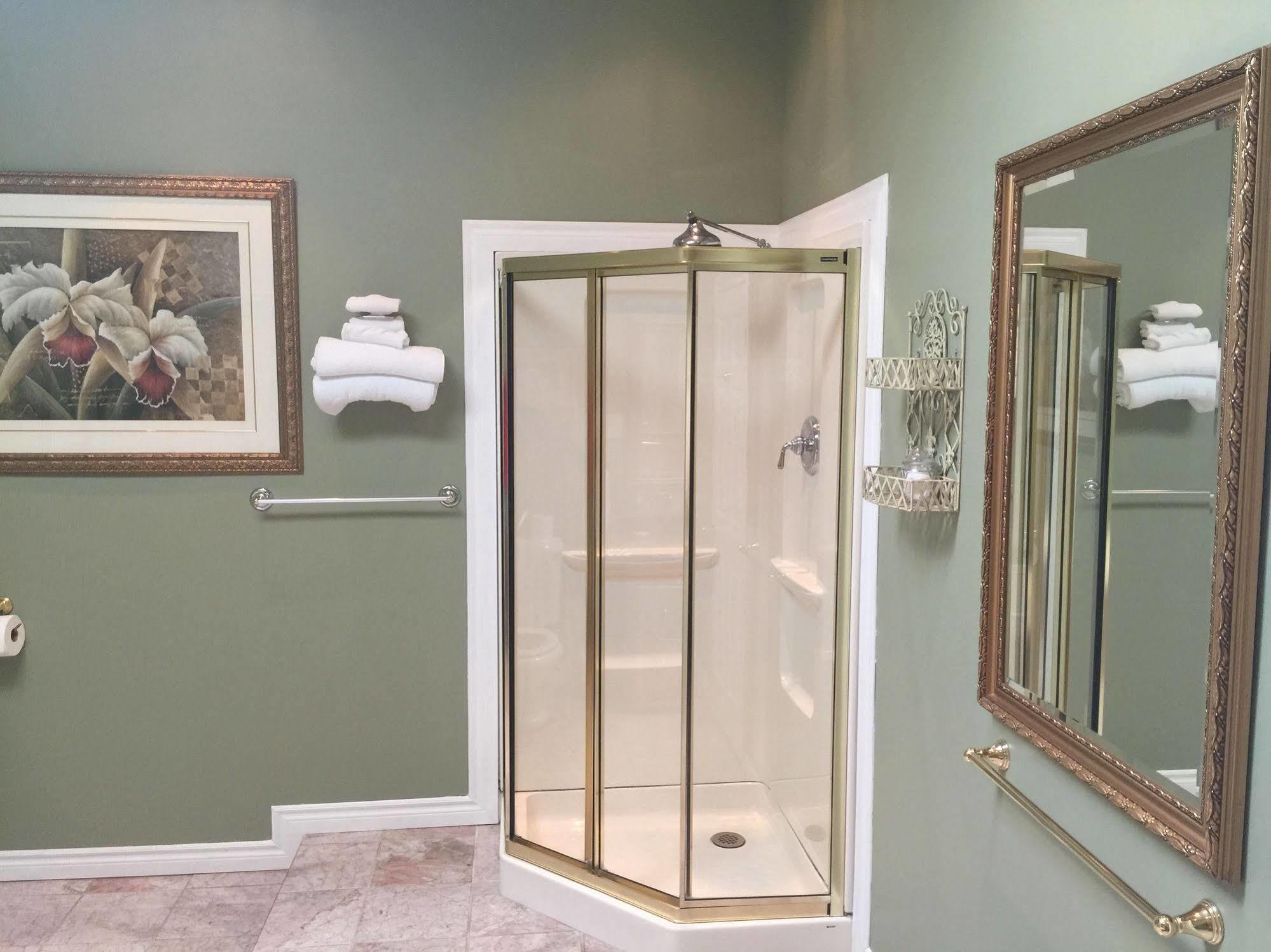 Grey Rose Suites Hanover エクステリア 写真