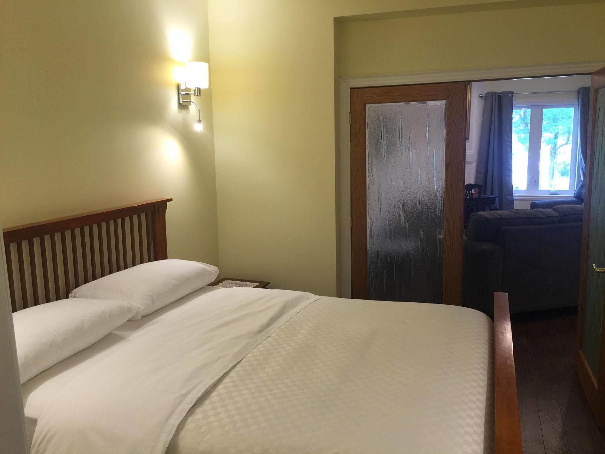 Grey Rose Suites Hanover エクステリア 写真